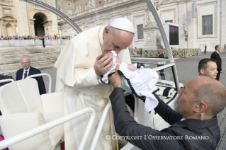Pope Francis General Audience: Merciful like the Father 